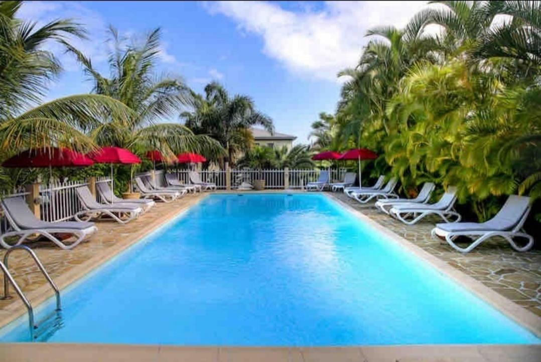 F2 Residence Oasis Terre Rouge A Saint-Pierre Kültér fotó